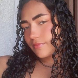 Meet your Posher, Mariana